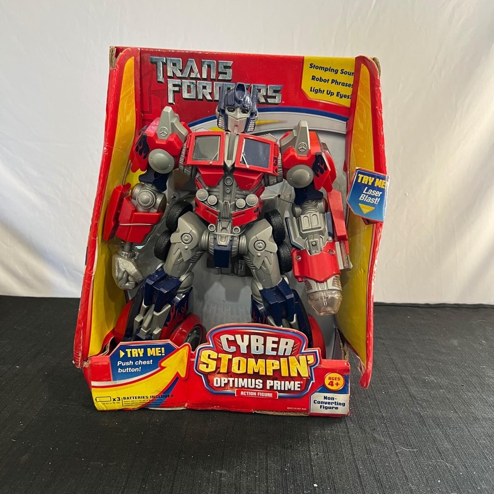 Hasbro Transformers Cyber Stompin Optimus Prime 2007 Movie Action Figure 81067